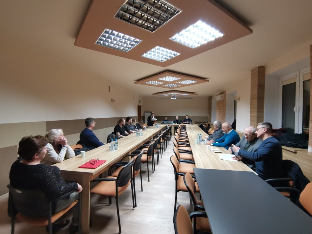 Wszyscy uczestnicy spotkania.